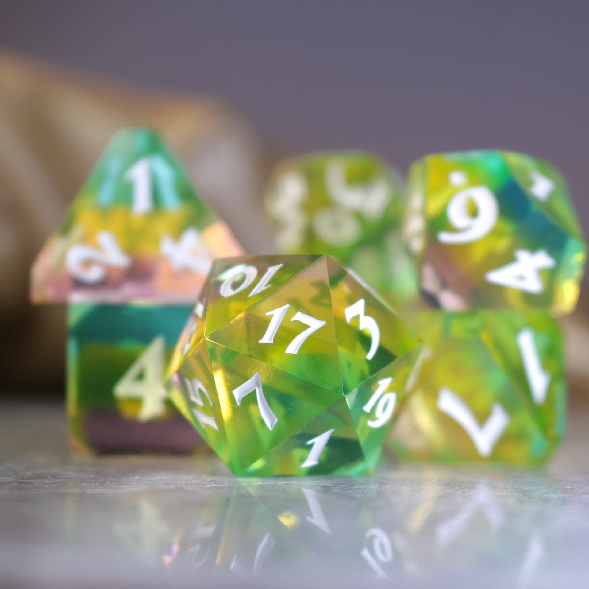 Sharp-edge Resin
