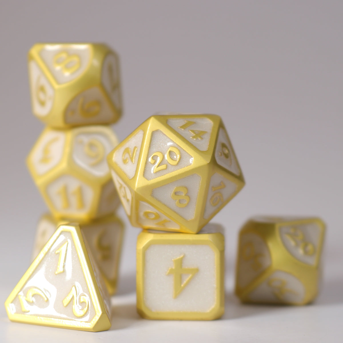 7-teiliges RPG-Set – Mythica Celestial Relic