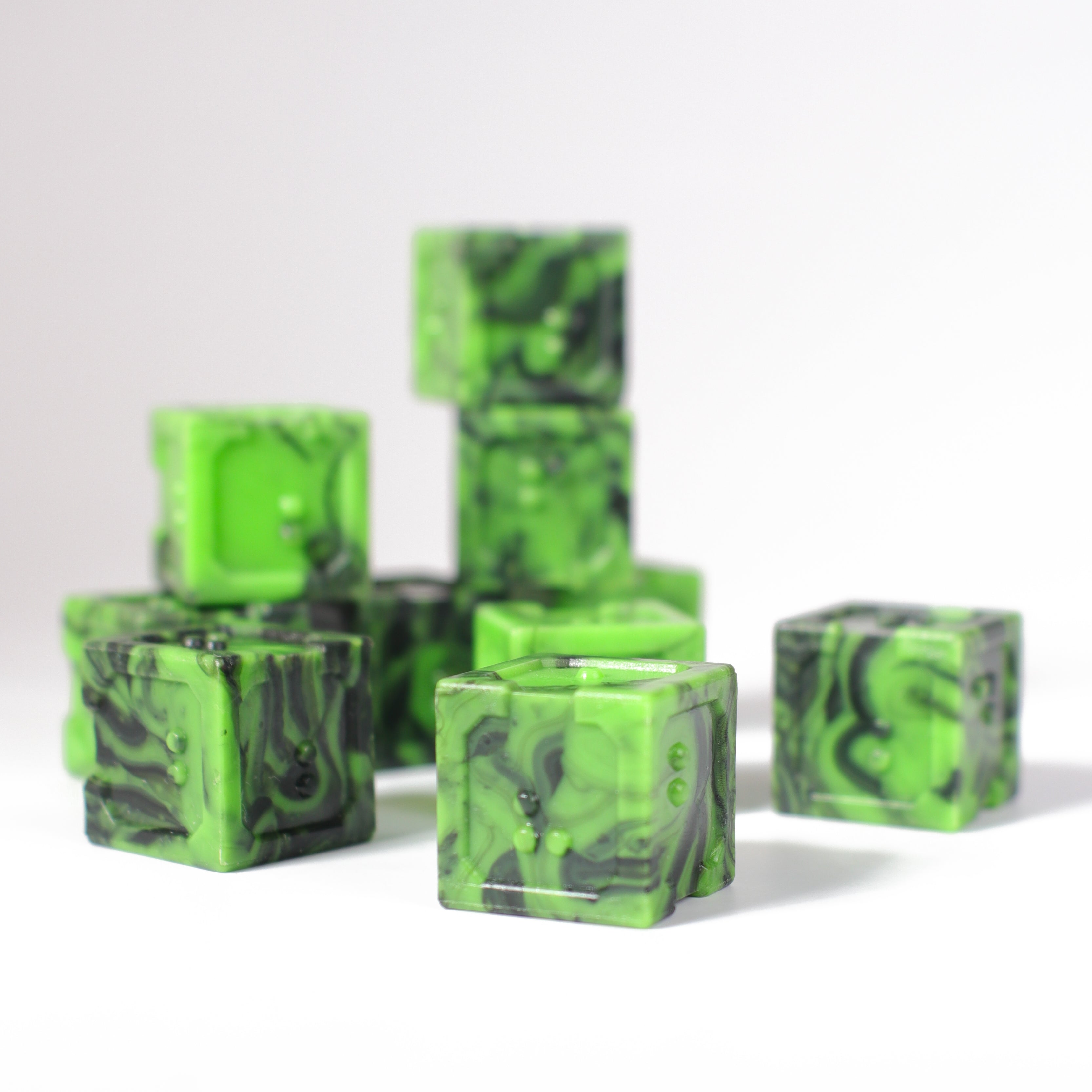 10d6 Set - DOTS Braille Acrylic - Cursed Acid – Die Hard Dice