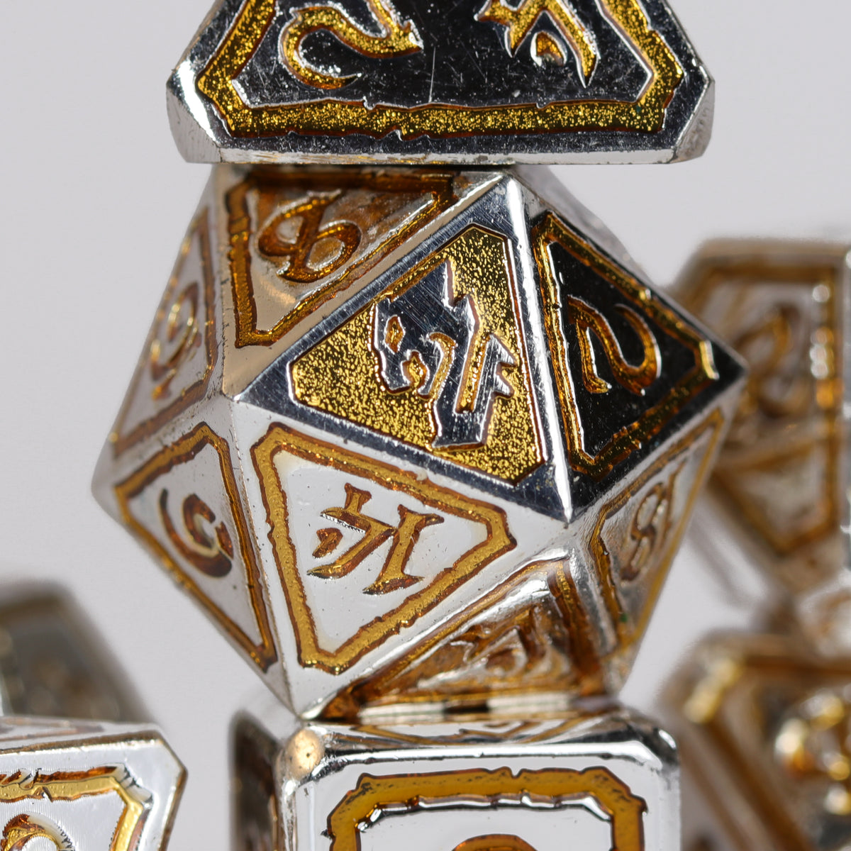 7-teiliges RPG-Set – Usurpers of Gilded Ruin